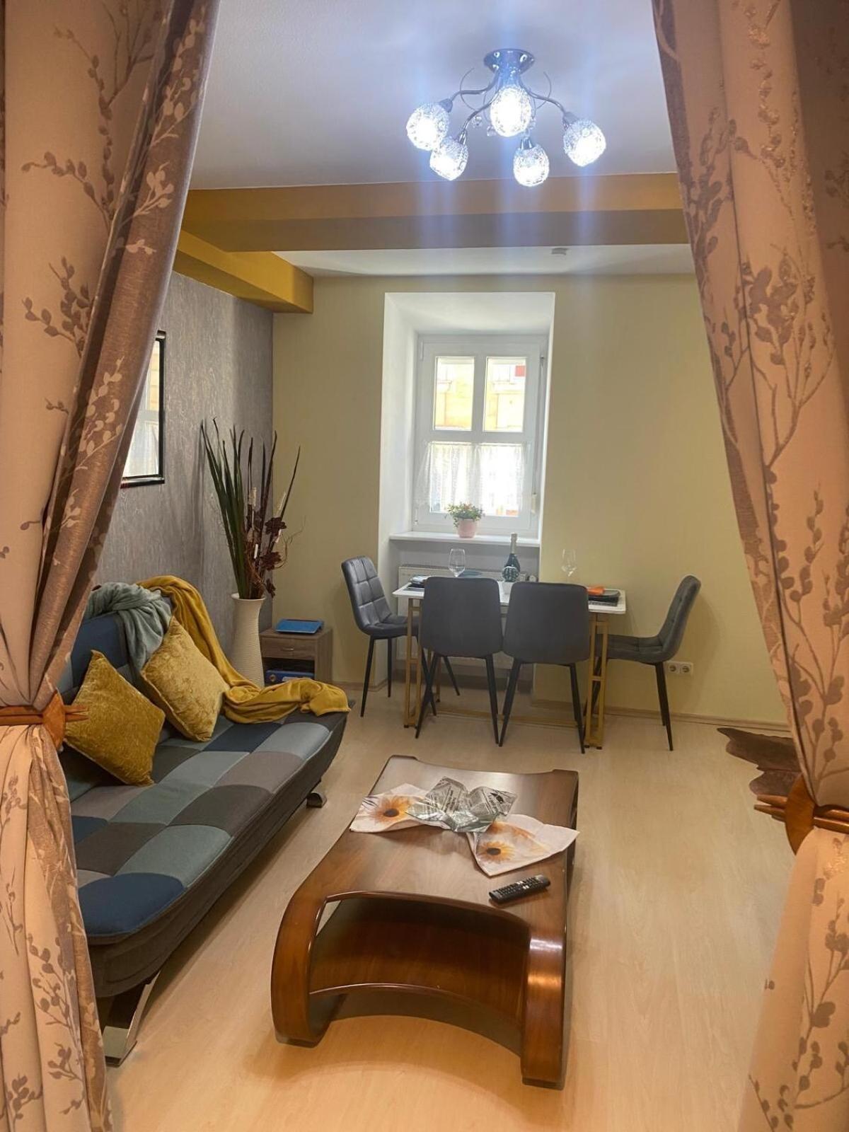 Lebendige Mit Wohlfuehlcharakter Appartement *